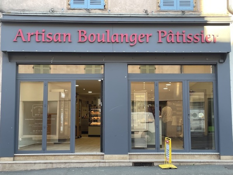 BOULANGERE BERNARD PHOTOS 5