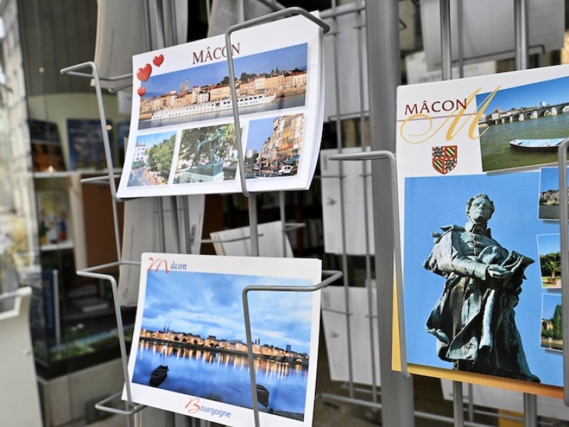 PHOTOS BOUQUINISTE 0520255