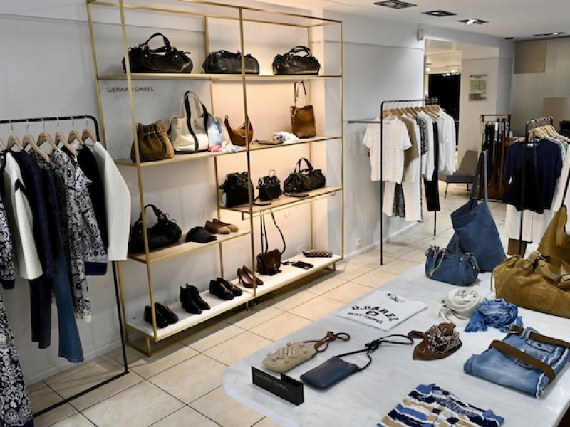 PHOTOS GERARD DAREL 0520254