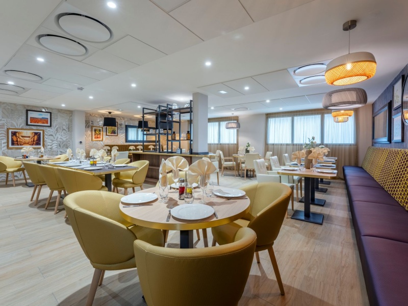 Residence-Services-Seniors-Stella-Macon-restaurant-2